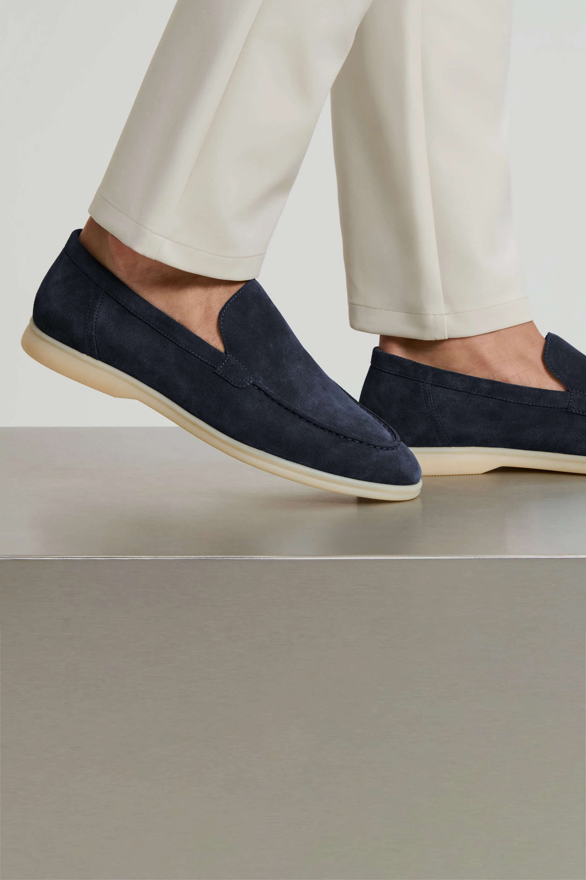 THE CLASSIC SUEDE LOAFER - Image 8
