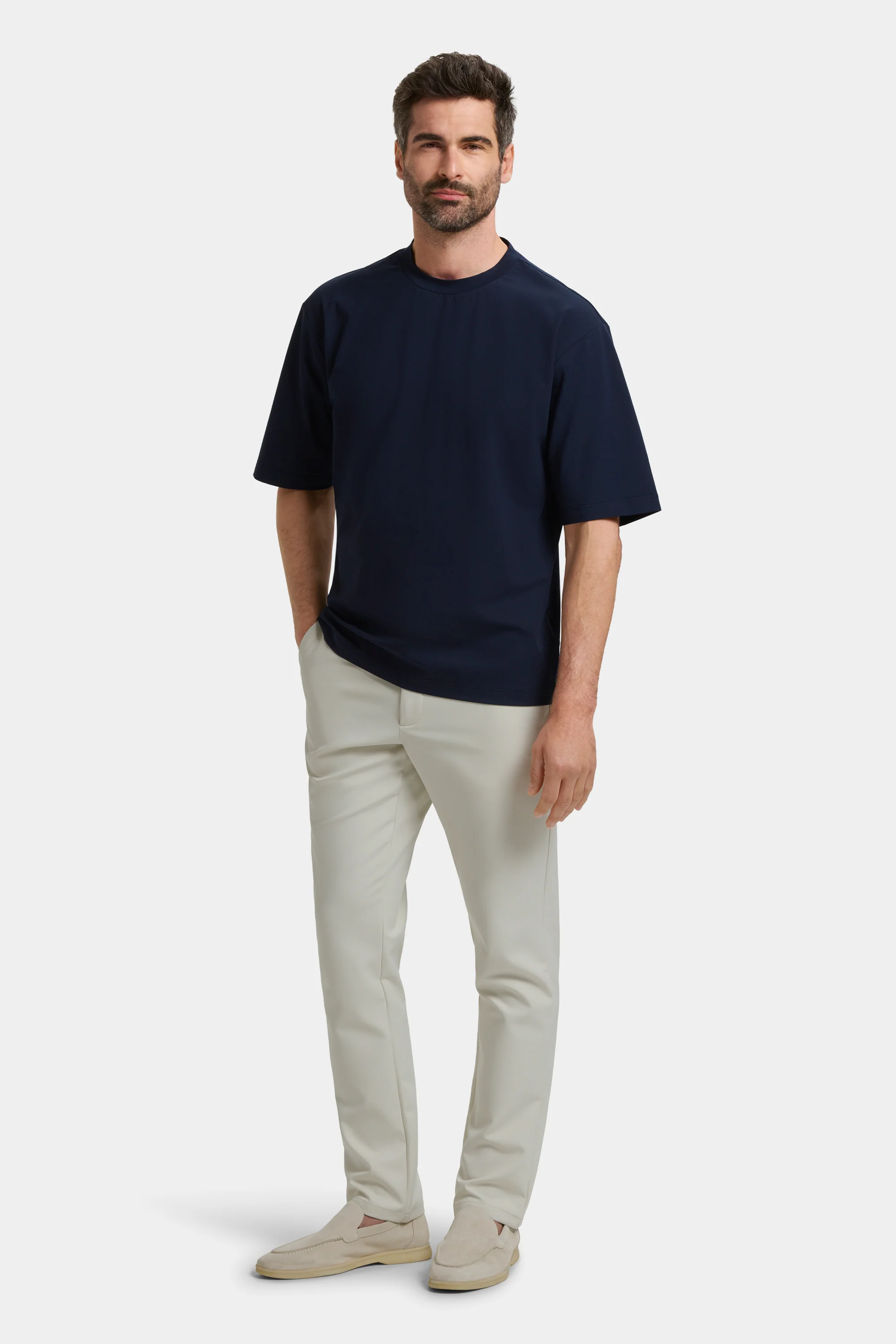 THE ESSENTIAL RELAXED T-SHIRT - Image 17