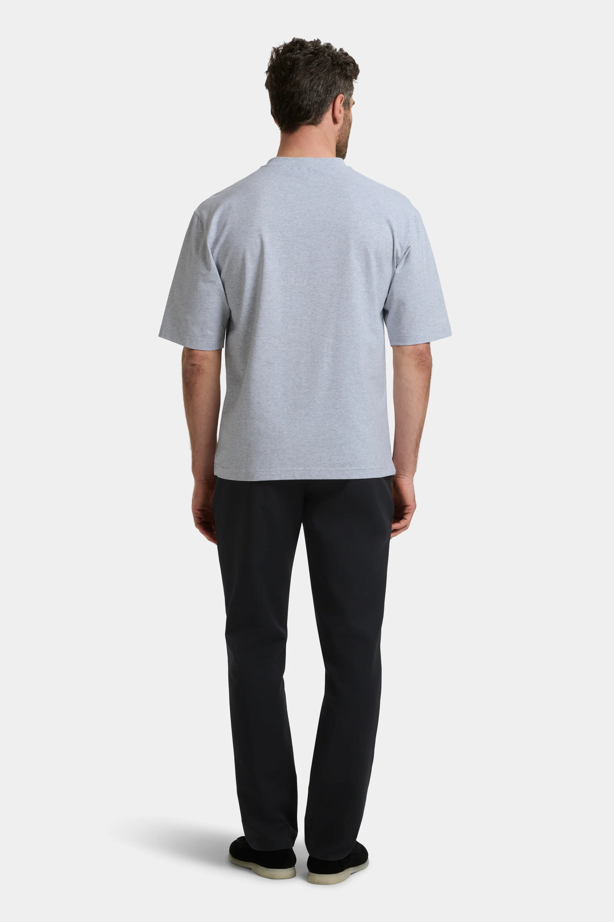THE ESSENTIAL RELAXED T-SHIRT - Image 25