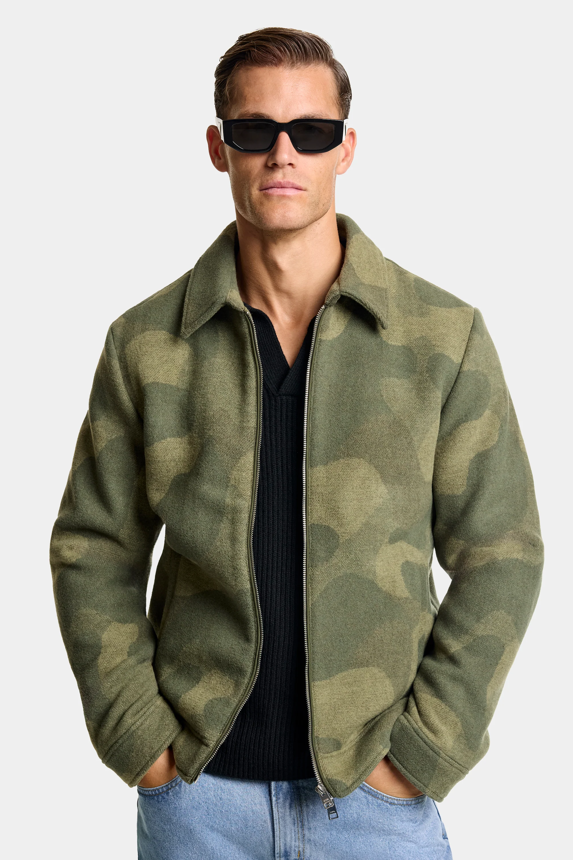 THE GIO SHACKET - Image 5