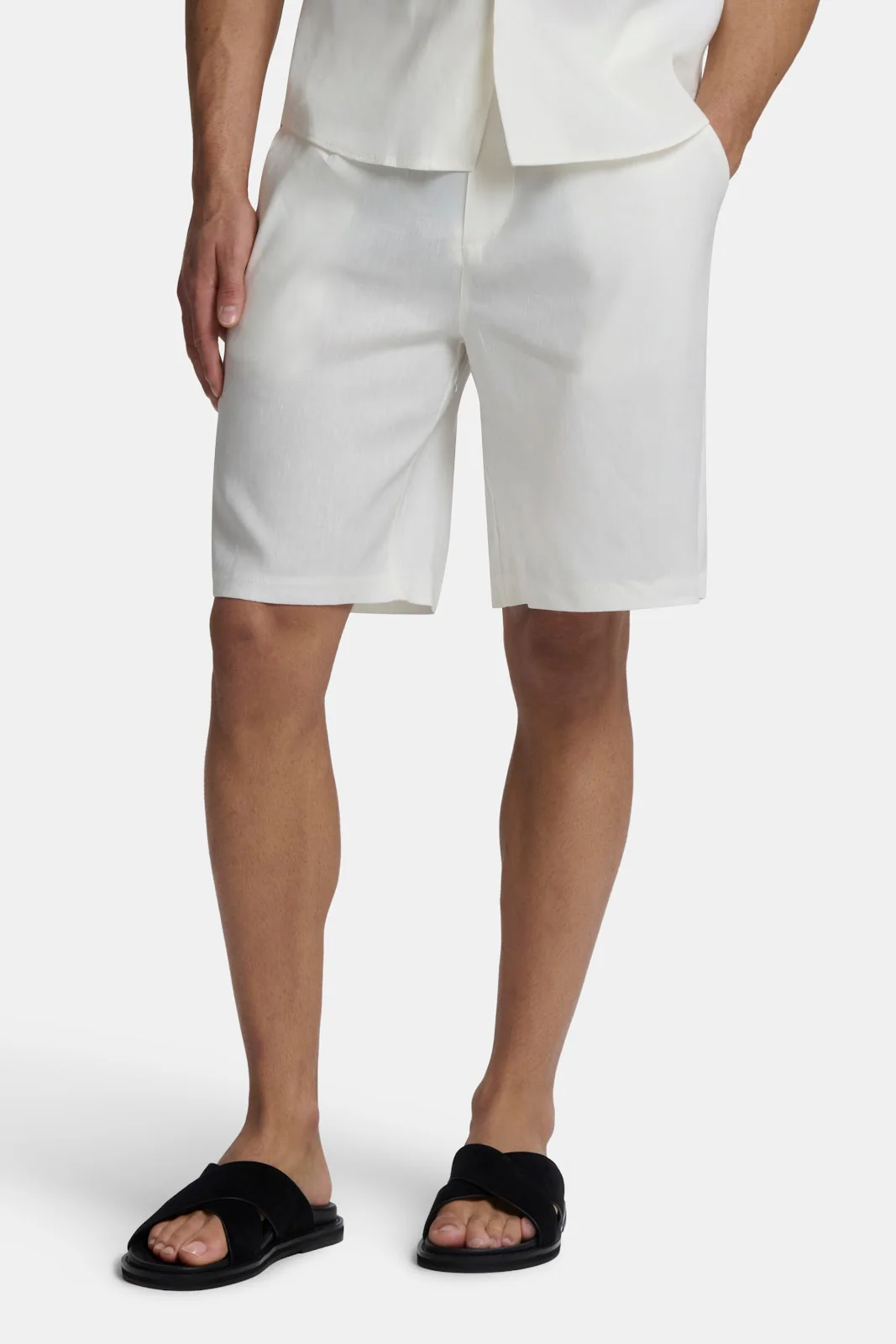 THE LINEN SET - Image 12