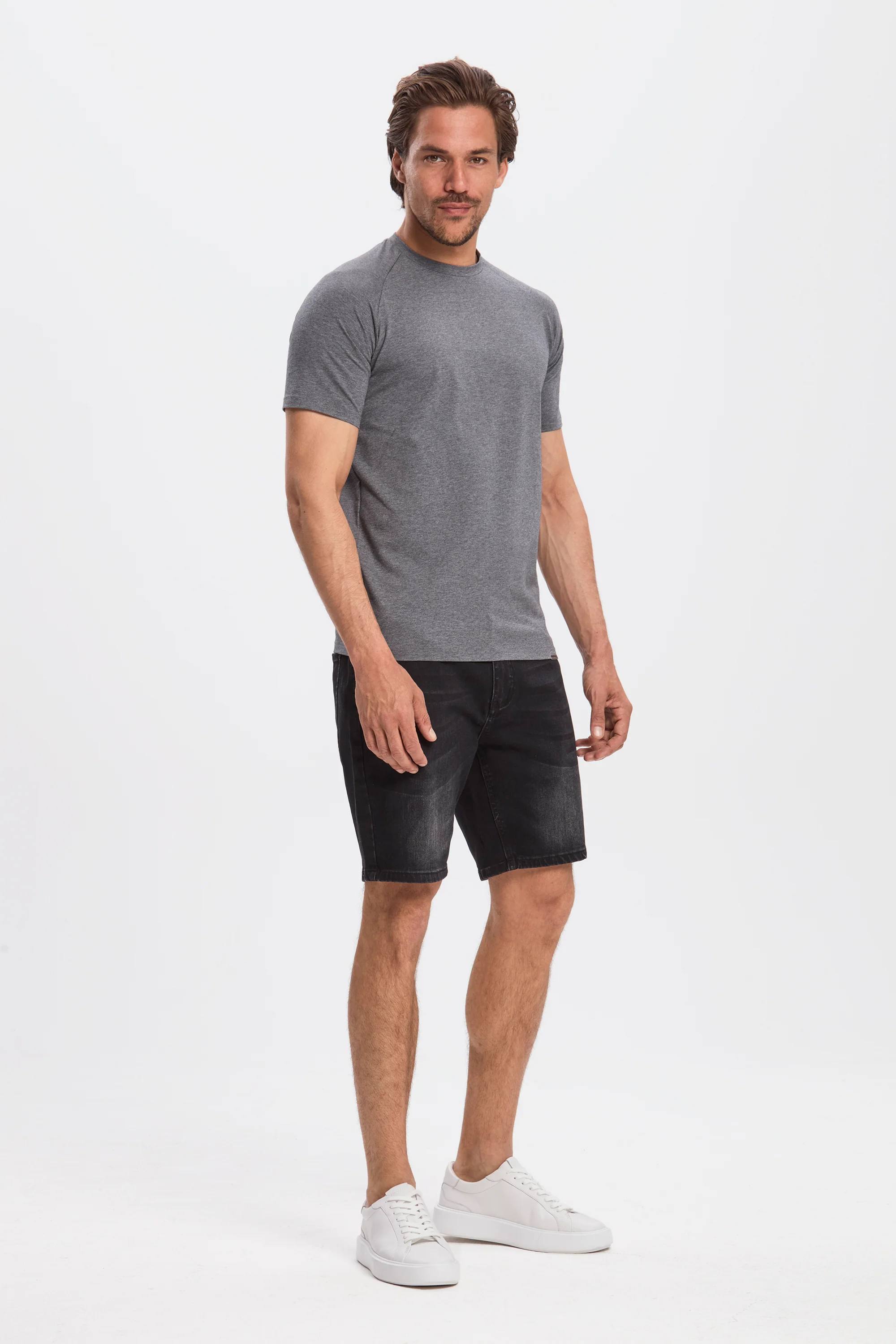 THE MUSCLE BASIC T-SHIRT - Image 29