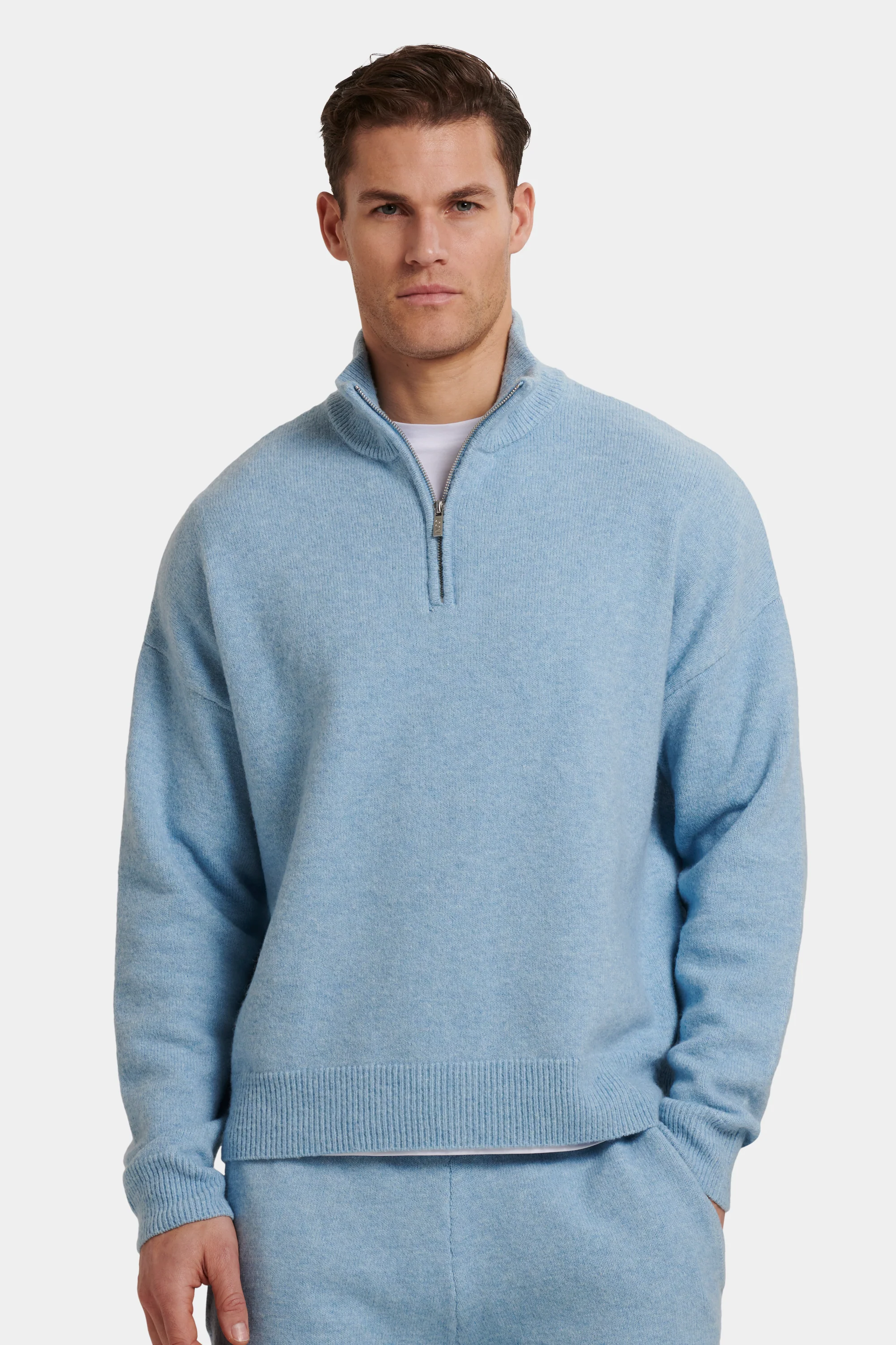 THE SAVONA QUARTER ZIP SWEATER - Image 17